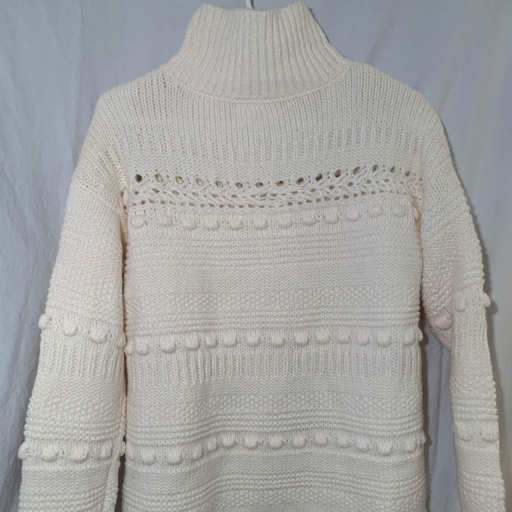 White Thick Pom Pom Sweater